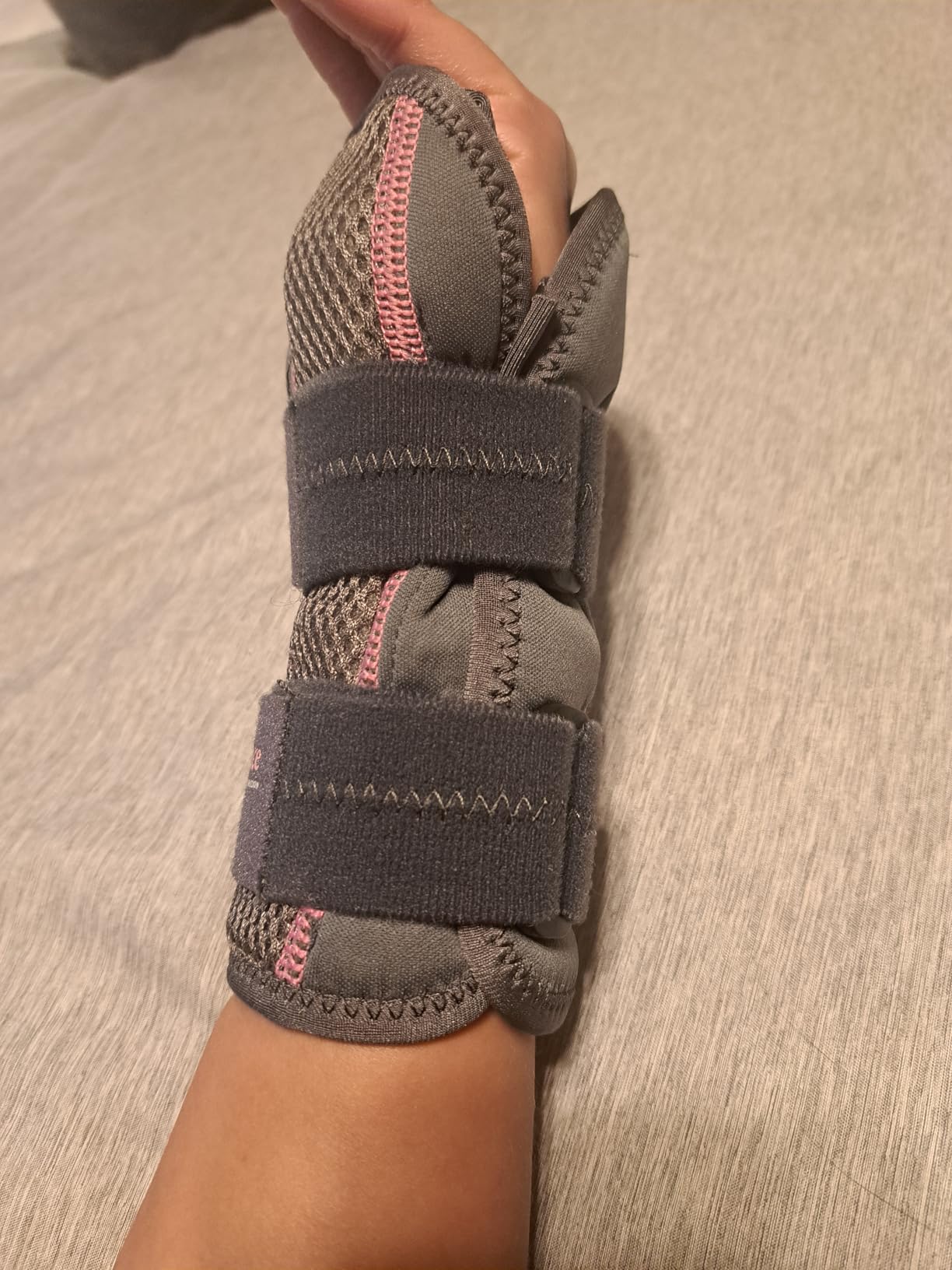 DR. BRACE Adjustable Wrist Brace Night Support for Carpal Tunnel, Doctor Developed, Upgraded with Double Splint & Therapeutic Cushion, Hand Brace for Pain Relief, Injuries, Sprains (S/M Right Hand, Grey) customer photo 2
