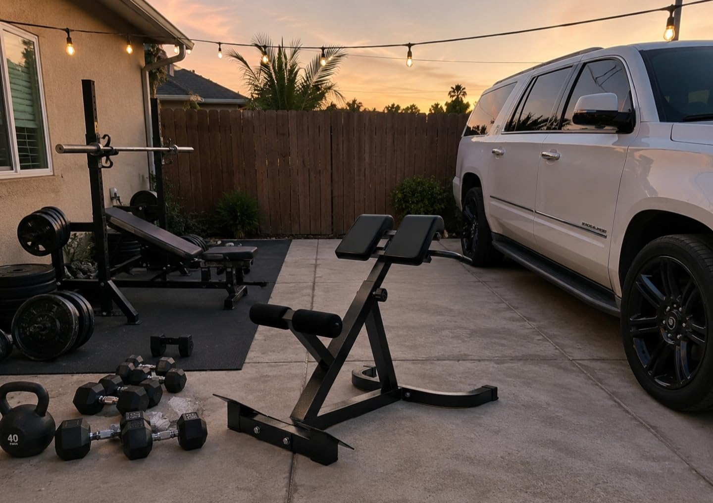 Roman Chair Back Extender - Angle & Height Dual Adjustable Hyperextension Bench for Home Gym - Adjustable Back Exercise Machine Fitness Equipment customer photo 1
