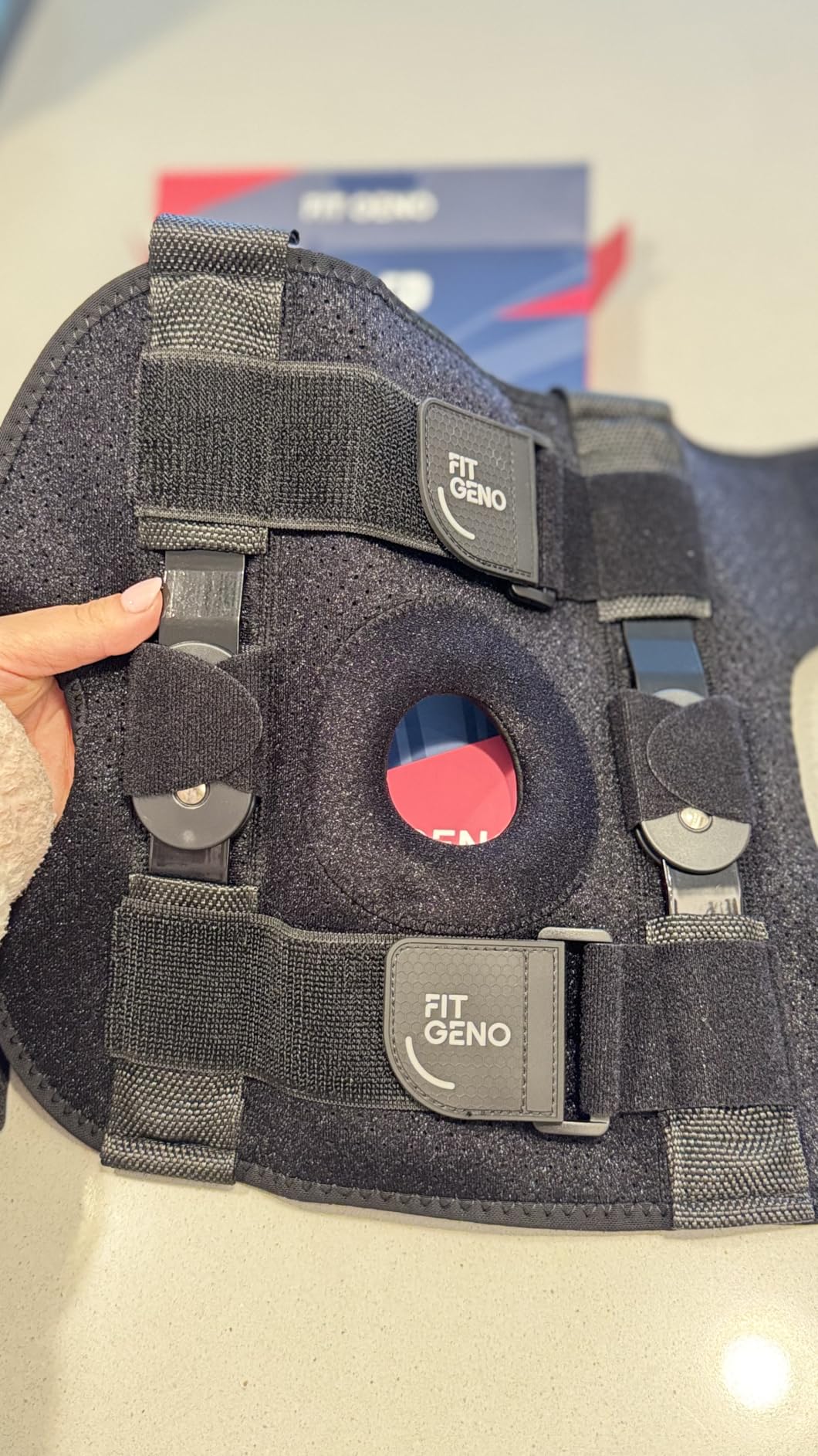 Fit Geno Hinged Knee Brace for Meniscus Tear, Men & Women, Side Stabilizers | Dual Side Stabilizers and Hinges Support Your Knee Joint customer photo 2