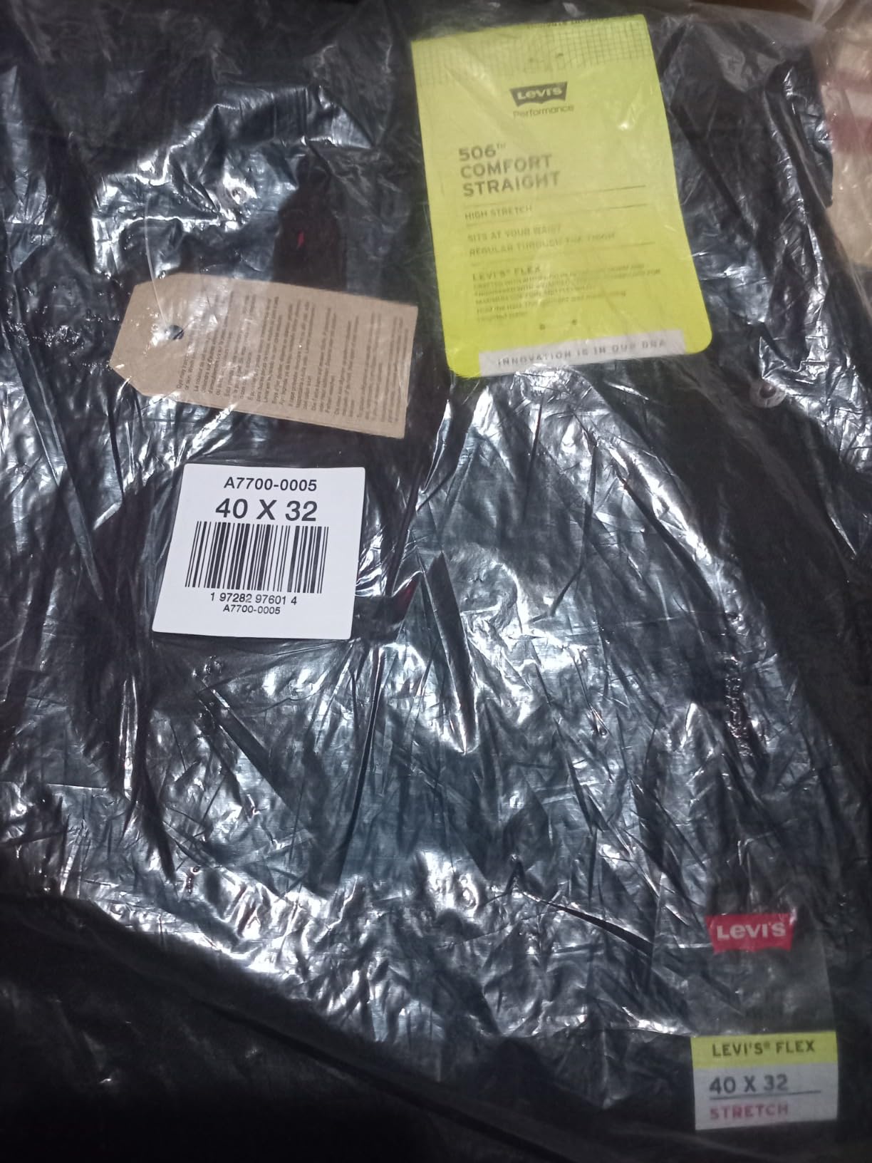 Levi's Men's 506 Comfort Straight Jeans customer photo 2