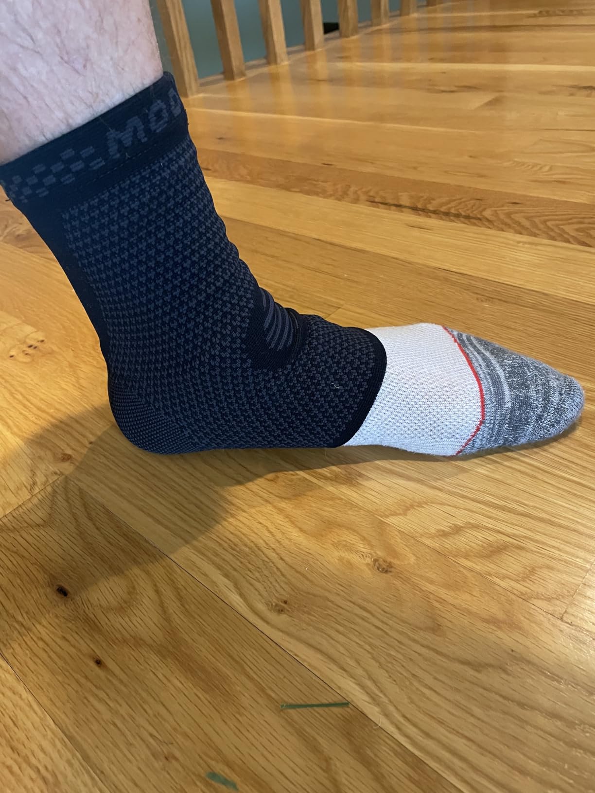 Modvel Foot & Ankle Brace Socks for Sprained Ankle Compression Sleeve - Foot Support for Women & Men - Tendonitis & Arthritis Ankle Brace Sports Running, Torn Ligaments & Women Stabilizing Ankle Wrap customer photo 1