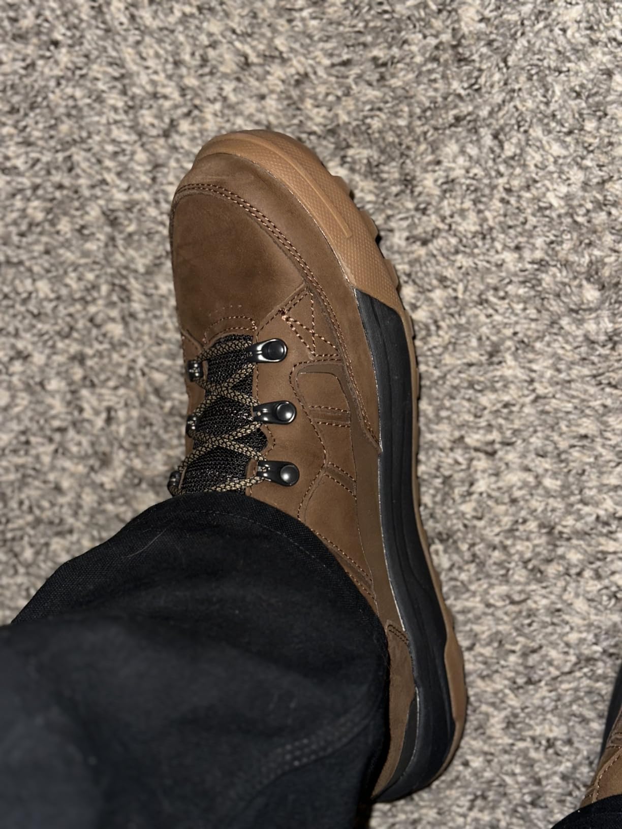 Oboz Men's Burke Mid Leather B-Dry Waterproof Hiking Boot customer photo 2