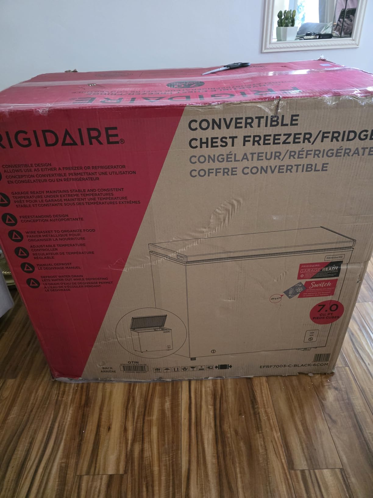 FRIGIDAIRE EFRF7003-BLACK Chest Deep Freezer, 7 Cu. Ft, Black Adjustable Thermostat-Removable Vinyl Coated Wire Basket-Easy Defrost Drain customer photo 2