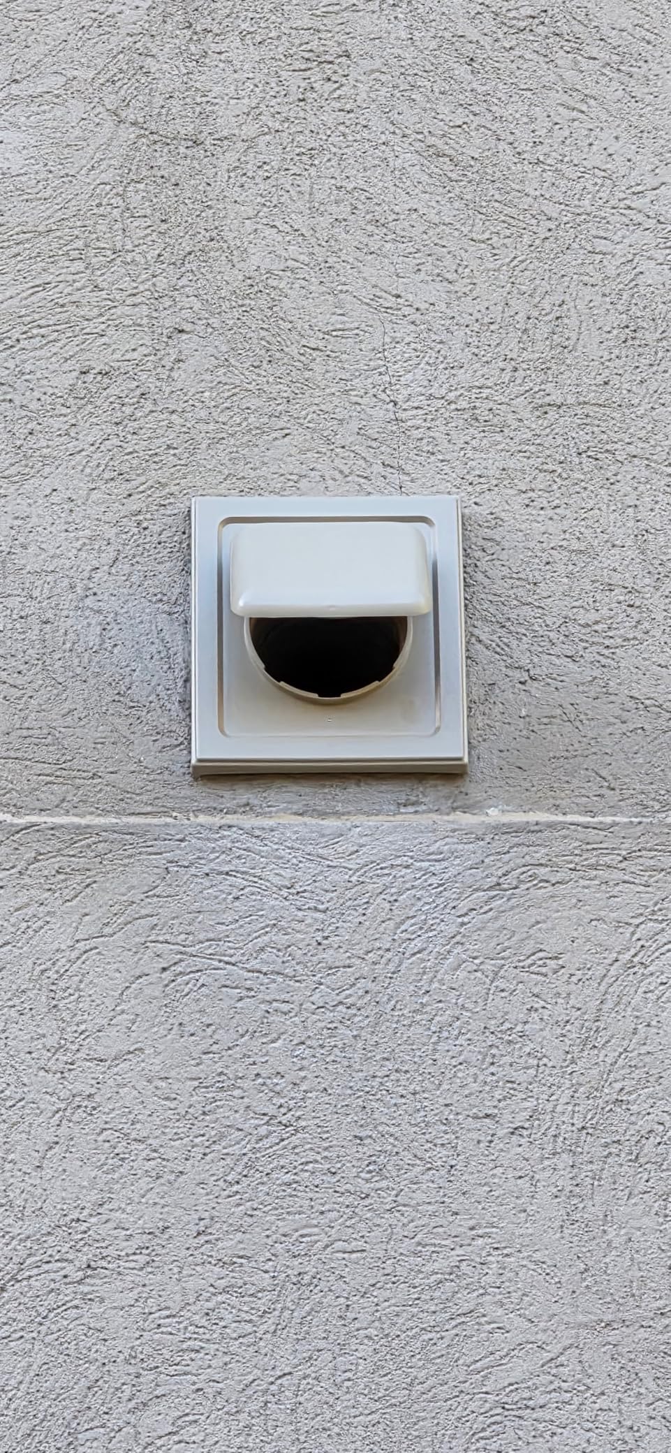 Dual Door Dryer Vent Cover Outdoor 4 inch, Made in USA w Highest Quality UV Resistant Plastic in any Outdoor Vent Cover, No Lint Collecting Screen, White customer photo 1