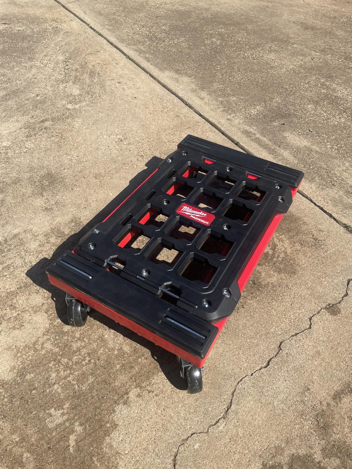Akro-Mils RMD3018RC4PAR Plastic 4-Wheel Furniture Dolly with Steel-Reinforced Frame and 4-Inch 4-Way Swivel Casters, 1200 Lbs Capacity, 18-Inch x 30-Inch, Red customer photo 1