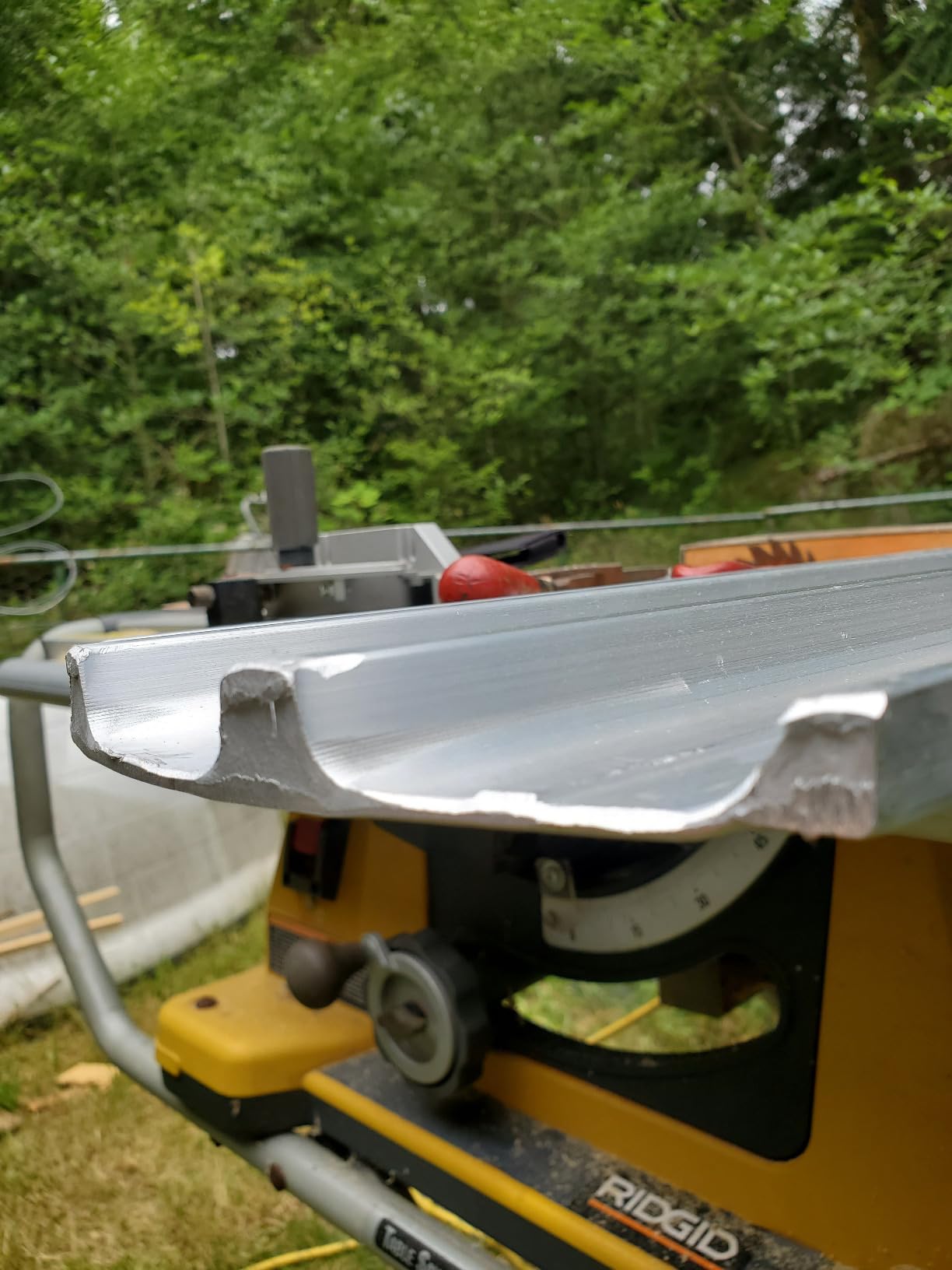 Garvee Bull Float Magnesium Concrete Float, 48x8 Inch Aluminum Alloy Concrete Float Tool, with 4 Handles and Bull Float Bracket, Finishing Bull Float Kit customer photo 1