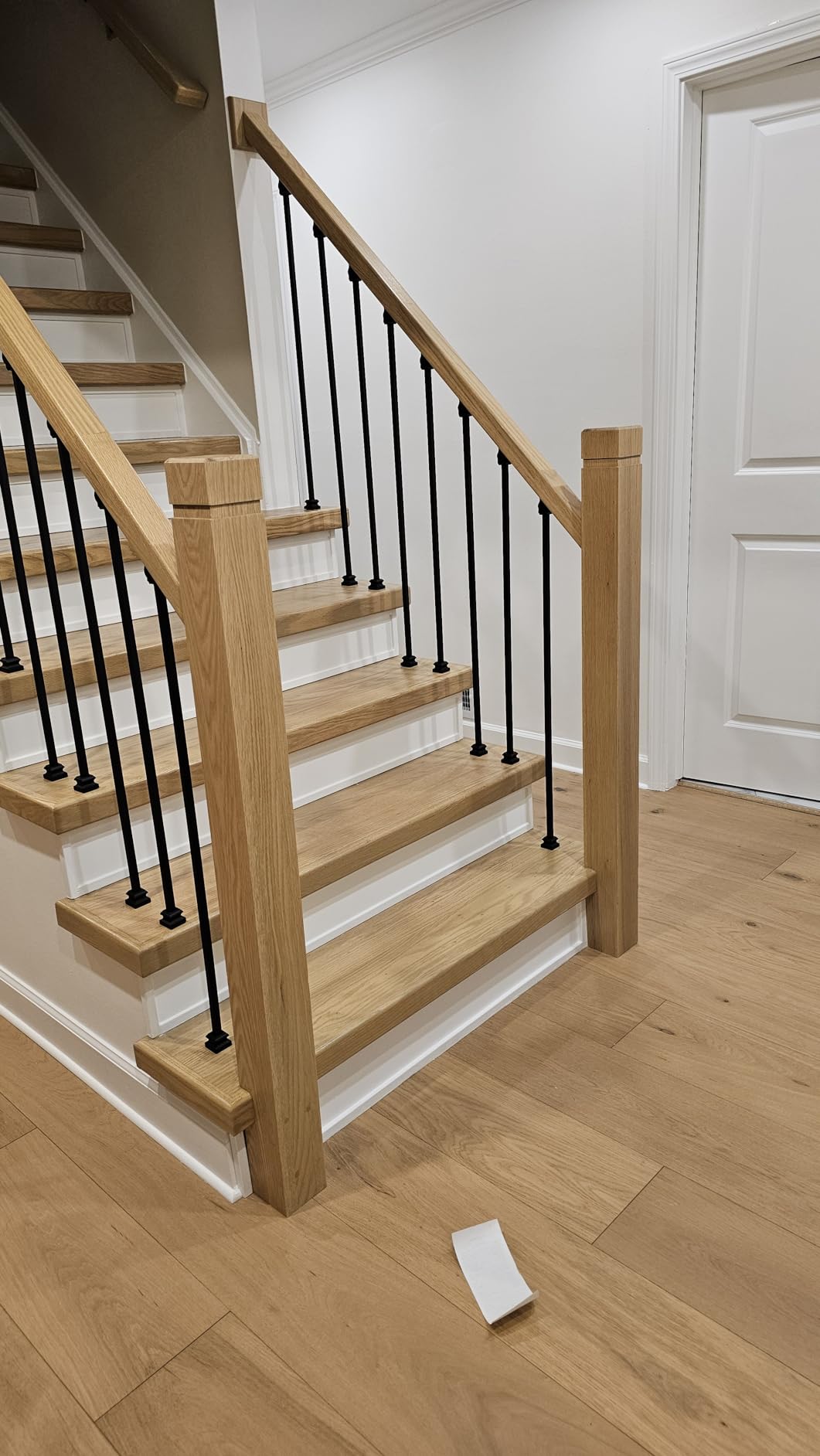 CroBlissful 1 Pcs 3.5 x 48 Inch Solid Red Oak Stair Newel Post with a Single Groove Notched Wood Balusters for Staircase Interior Railing Newels for Stair Handrails (Wood Color) customer photo 1