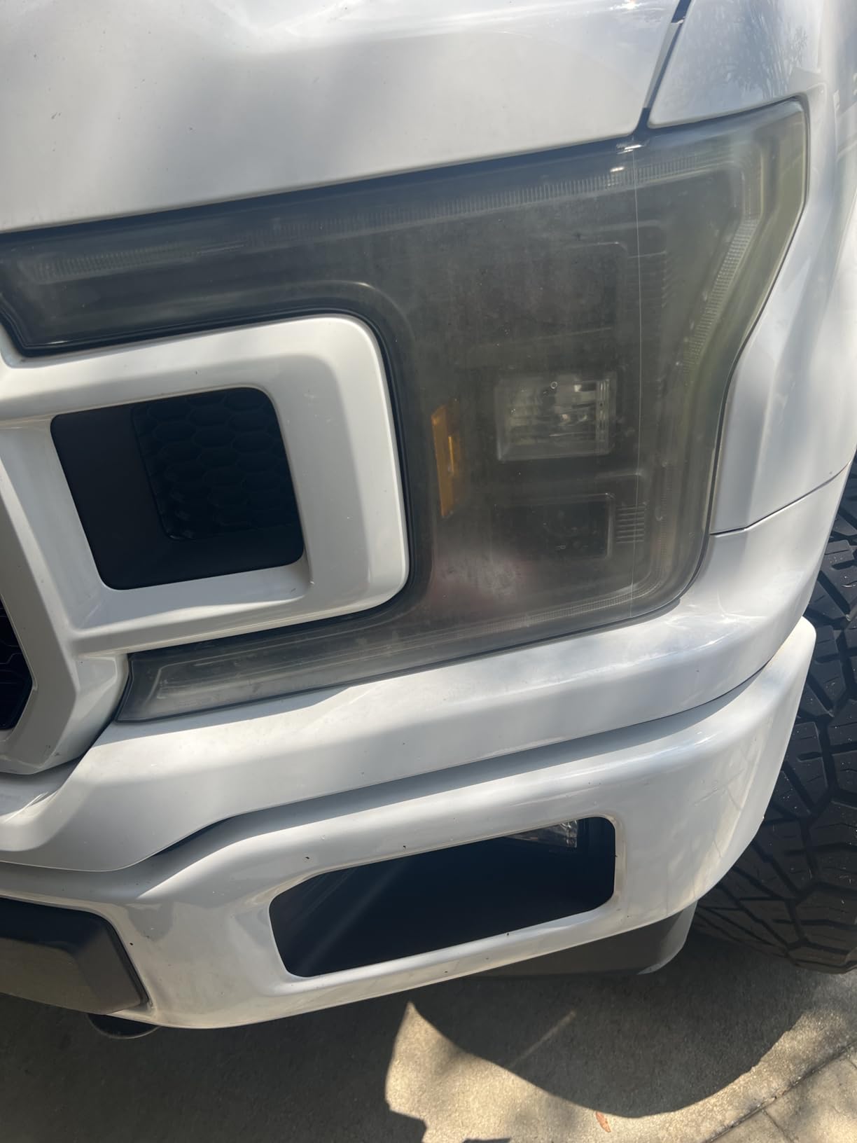 Meguiar's Ultimate Headlight Restoration Kit - The Perfect Headlight Repair Kit to Remove Yellowing and Cloudiness from Headlights - Easy to Use and Seals Headlights with 18 Plus Months of Protection customer photo 1
