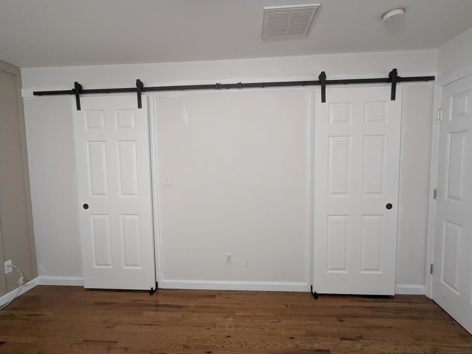 B0D26649L6 customer photo 1