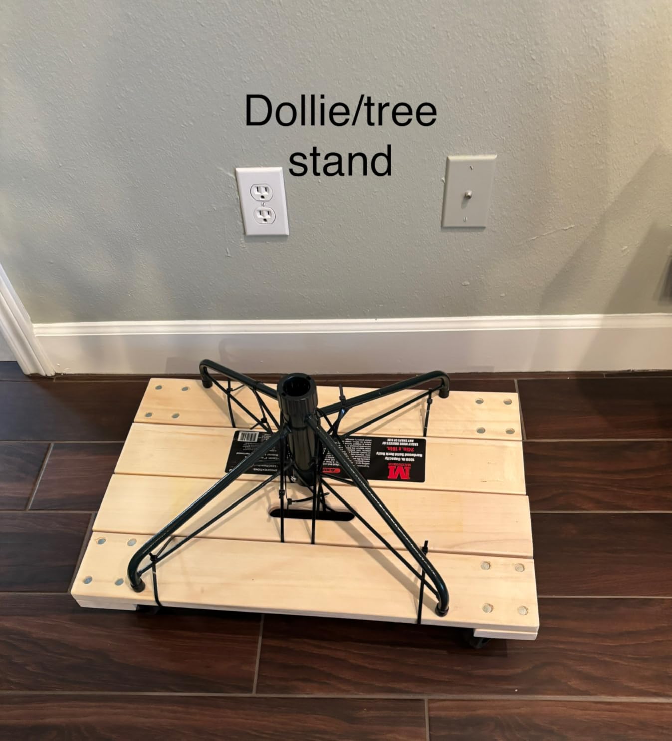 MaxWorks 50952 1000 lbs. Capacity 24 in. x 16 in. Hardwood Furniture Moving Dolly customer photo 2