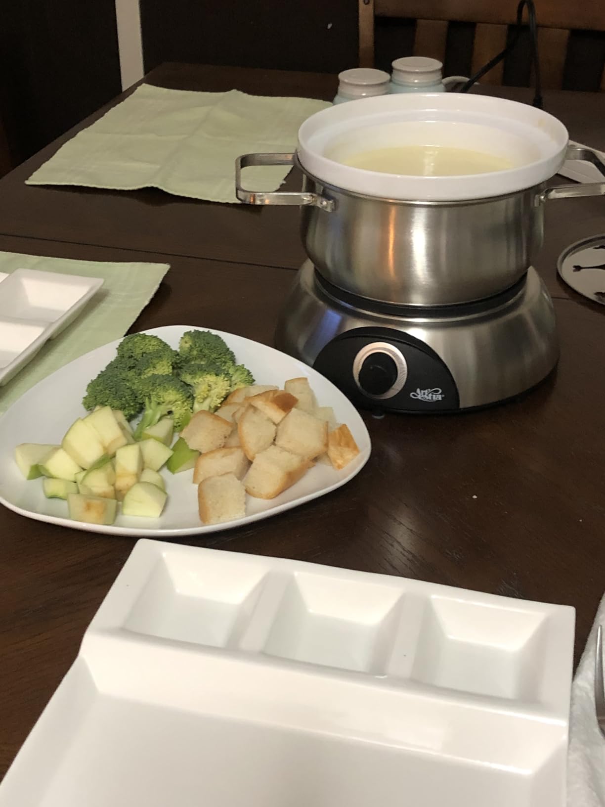 Artestia Electric Fondue Pot Set for Cheese, Chocolate, Broth & Hot Pot | 2.6QT, Adjustable Temperature Control, Removable Stainless Steel & Ceramic Bowls, 8 Color-Coded Forks customer photo 1