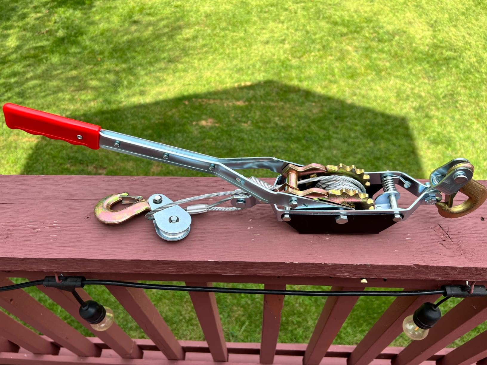 Come Along Winch 2T Pulling Capacity 7FT Steel Cable 2 Hooks Heavy Duty Ratchet Power Puller Tool with Dual Gears Hand Winch Cable Automotive Hoist Winch Puller customer photo 1