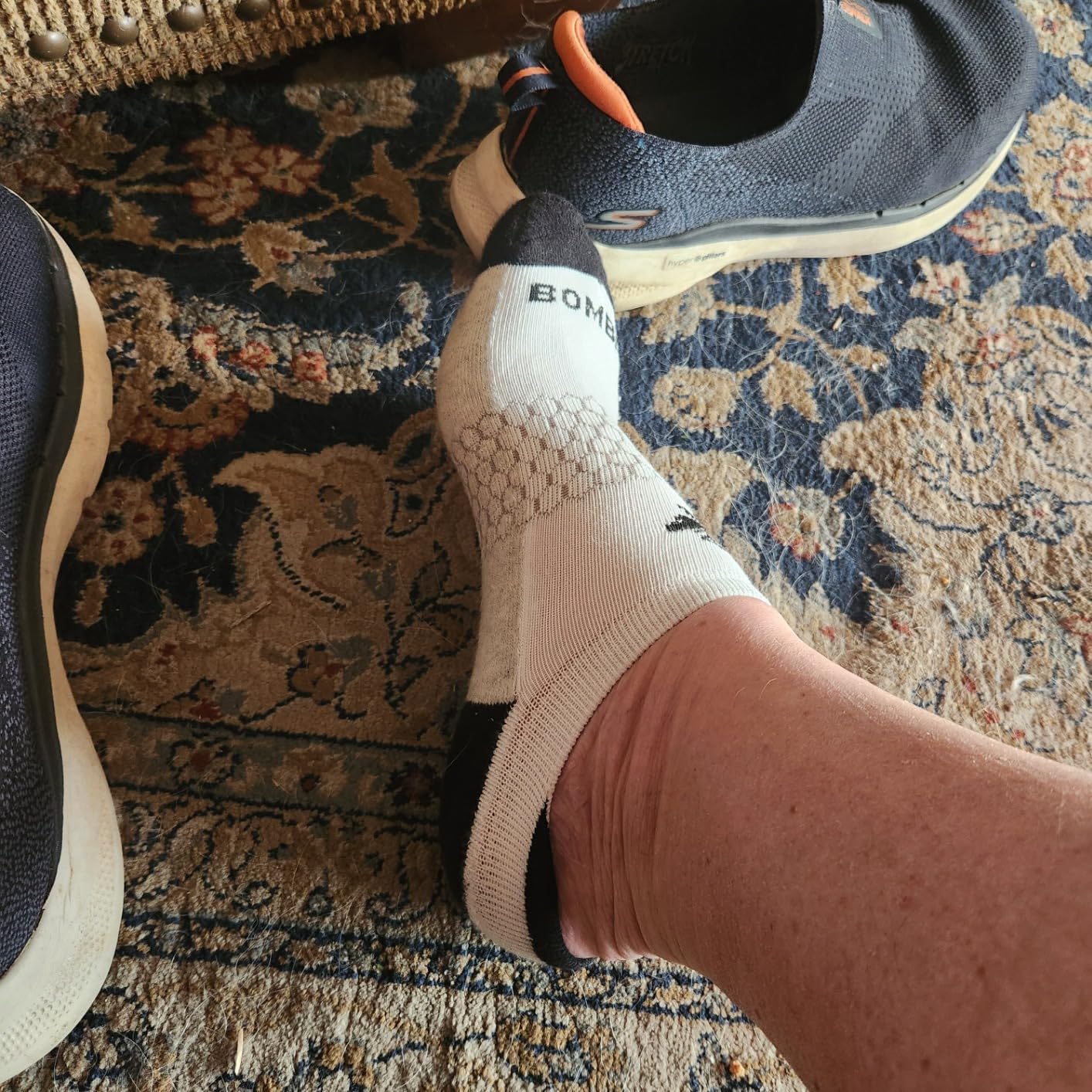 Bombas Men's Charcoal Black and White Modern Ankle Socks customer photo 1