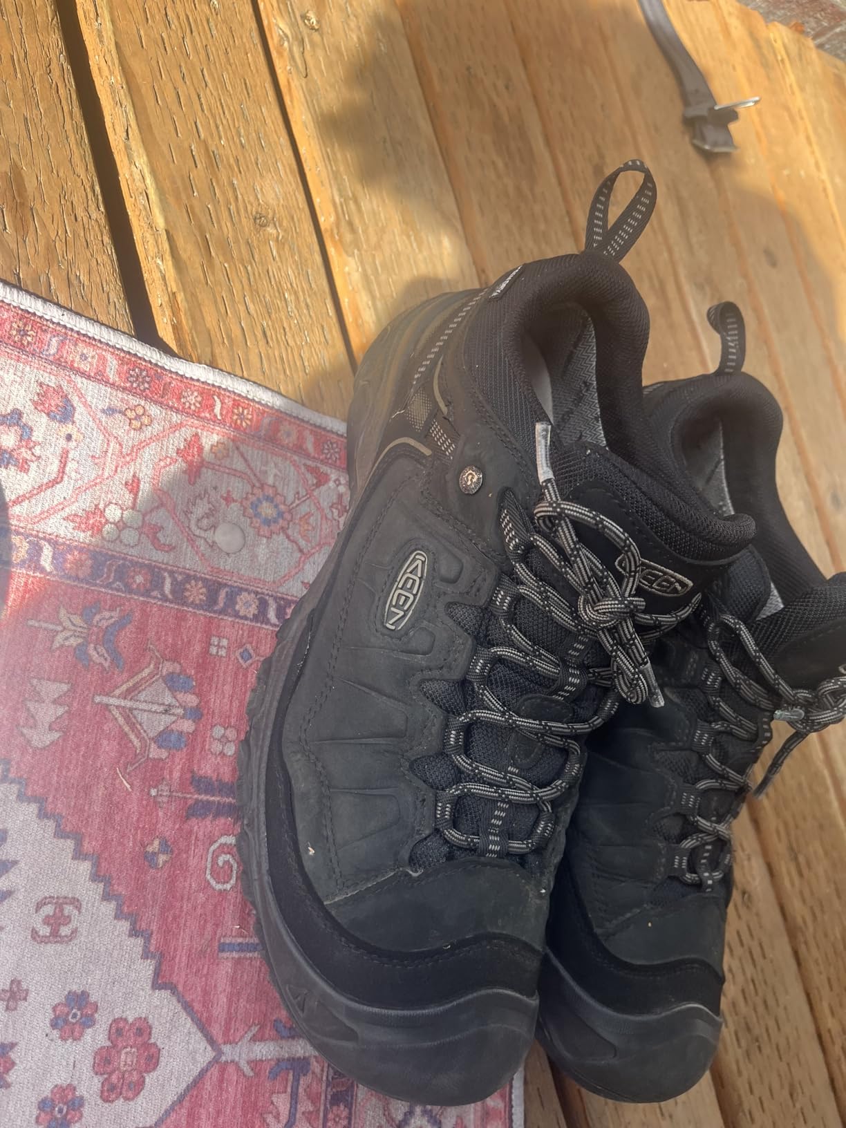 Men's Targhee 4 Low Height Durable Comfortable Waterproof Hiking Shoes customer photo 2