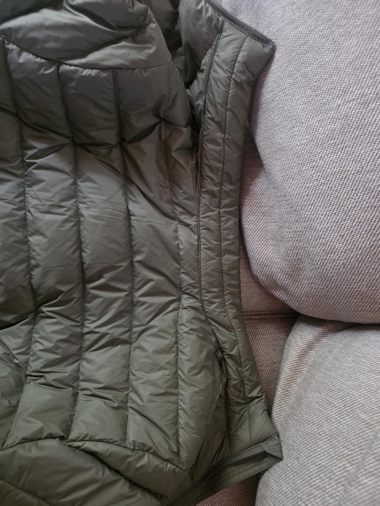 Lands' End Men's Wanderweight Ultralight Packable Down Jacket customer photo 1