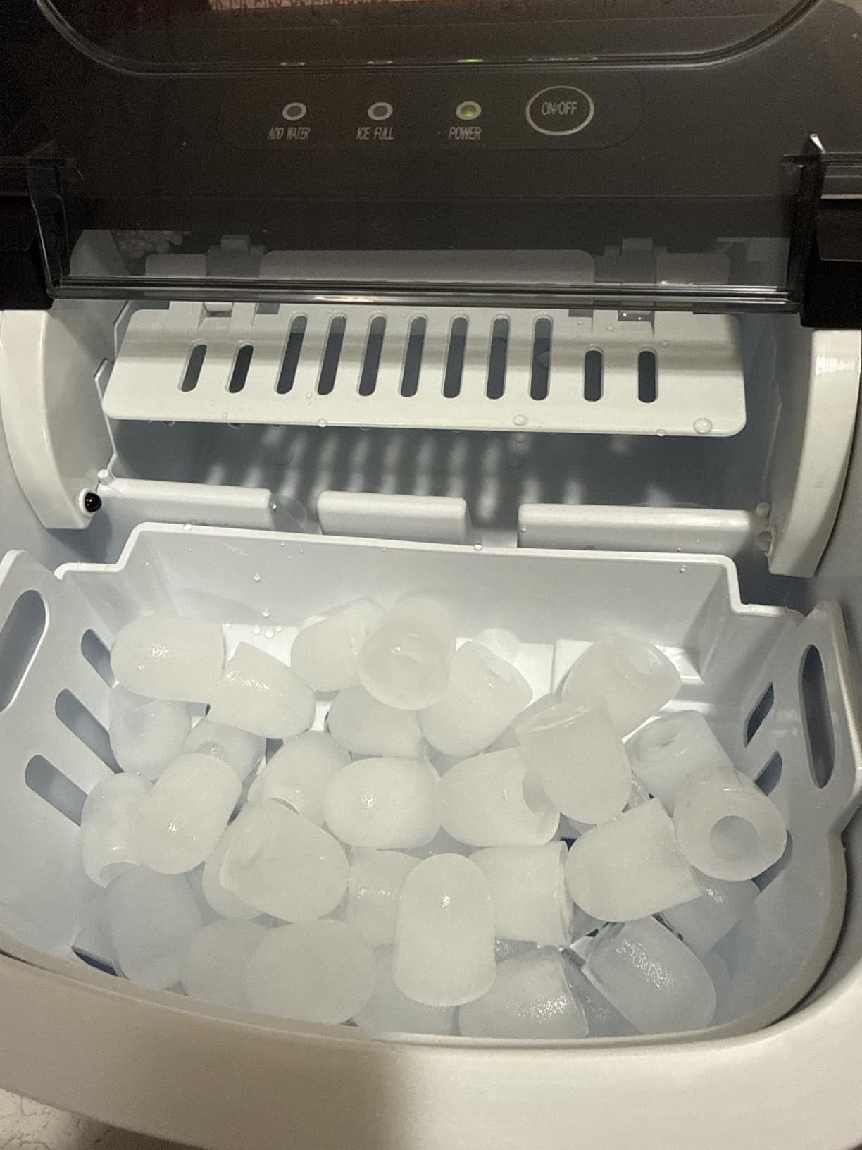 Antarctic Star Ice Maker Countertop, Portable Ice Machine with Carry Handle, 26Lbs Per Day, 9 Cubes Ready in 6 Mins, Self-Cleaning Ice Makers with Ice Scoop and Basket for Kitchen/Office/Party (Black) customer photo 1