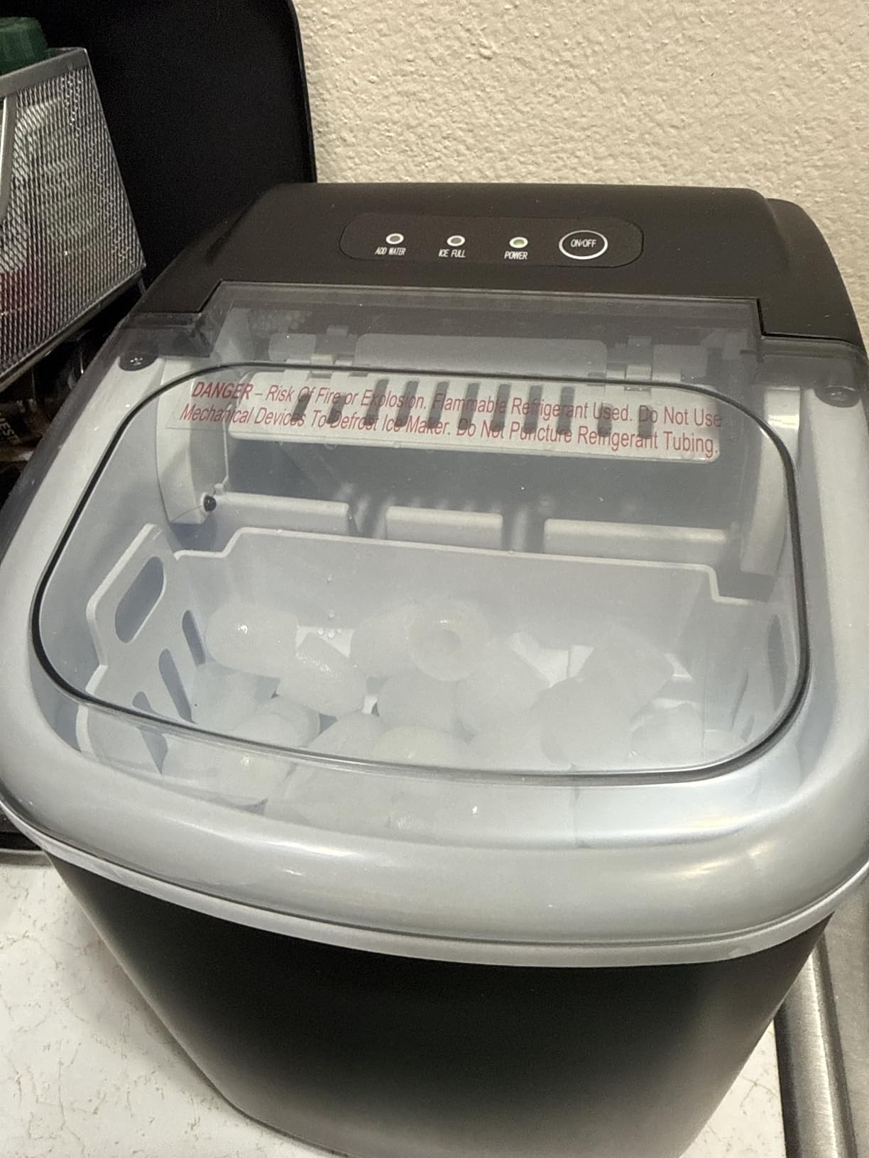 Antarctic Star Ice Maker Countertop, Portable Ice Machine with Carry Handle, 26Lbs Per Day, 9 Cubes Ready in 6 Mins, Self-Cleaning Ice Makers with Ice Scoop and Basket for Kitchen/Office/Party (Black) customer photo 2