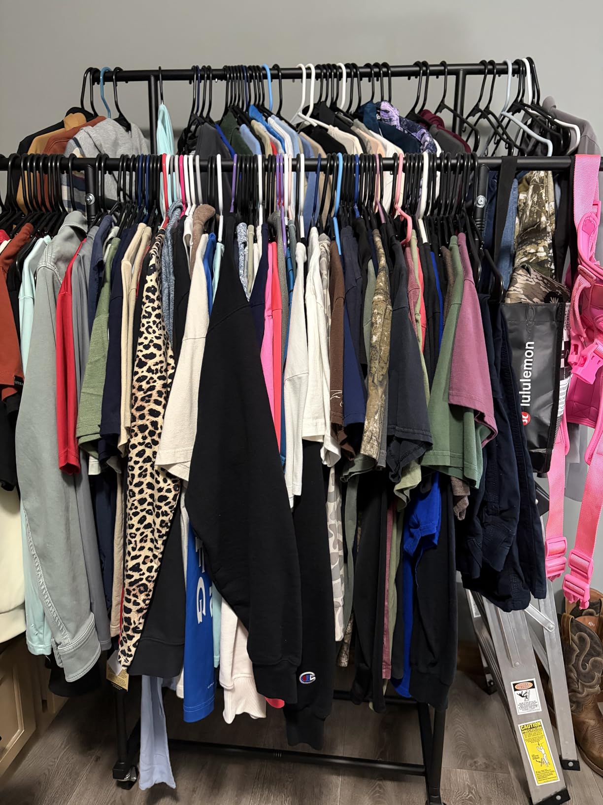 B0DKFMB2T2 customer photo 2