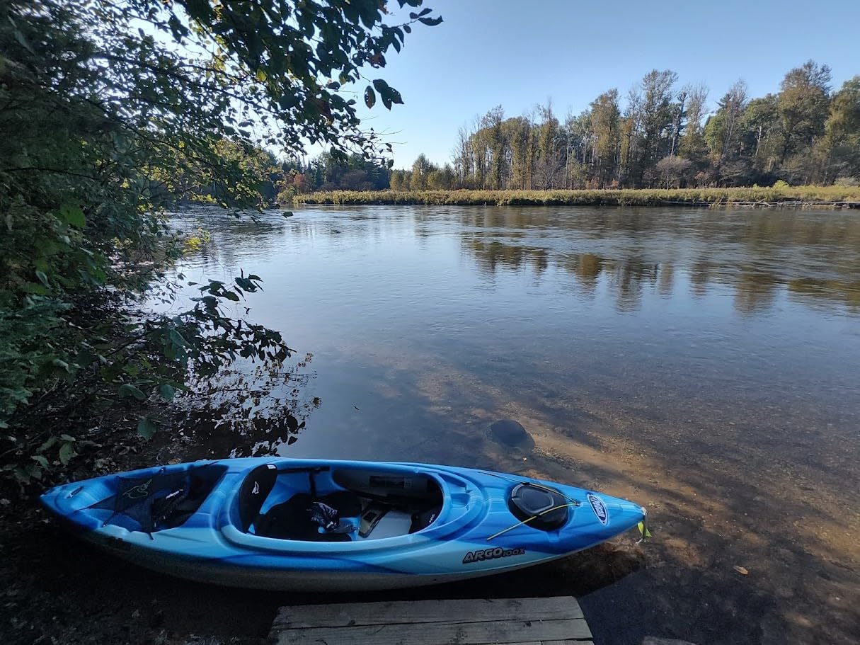 Pelican Argo 100X - Recreational Sit in Kayak - Lightweight Patented Ram-X Material - Ergoform Seating System - 10 ft customer photo 2