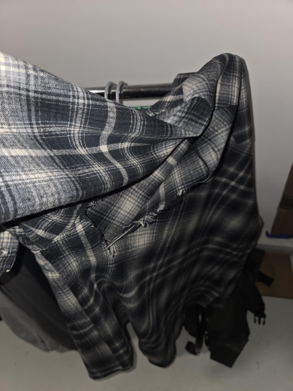 Pendleton Canyon Men's Shirt, Long Sleeve Flannel Shirt, 100% Virgin Wool - Regular Fit customer photo 2