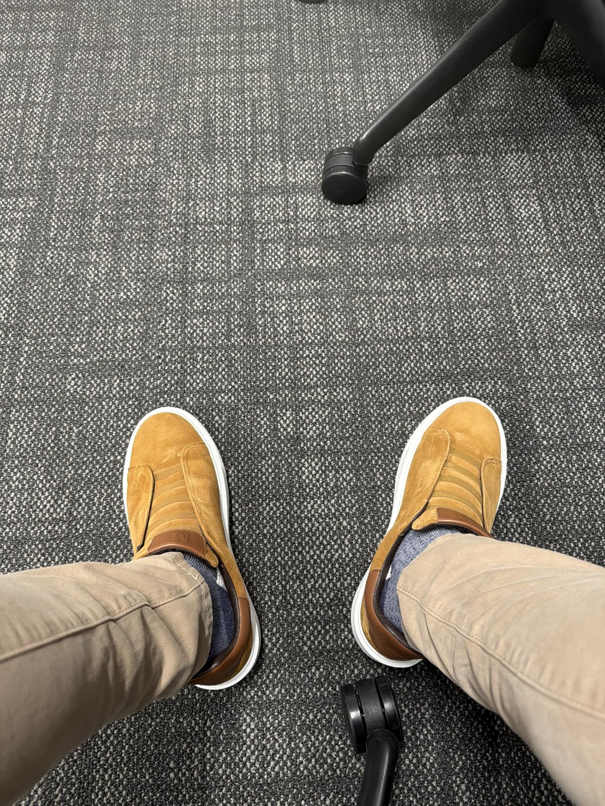 Bruno Magli Men's Lisbon Sneakers, Leather Shoes, Lace-Up Casual Shoes customer photo 1