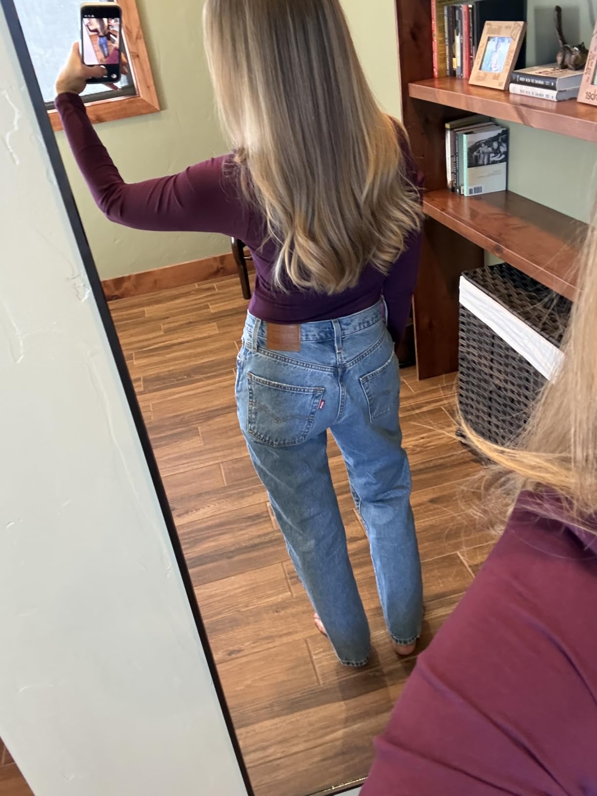 Levi's Women's 501 90s Jeans customer photo 2