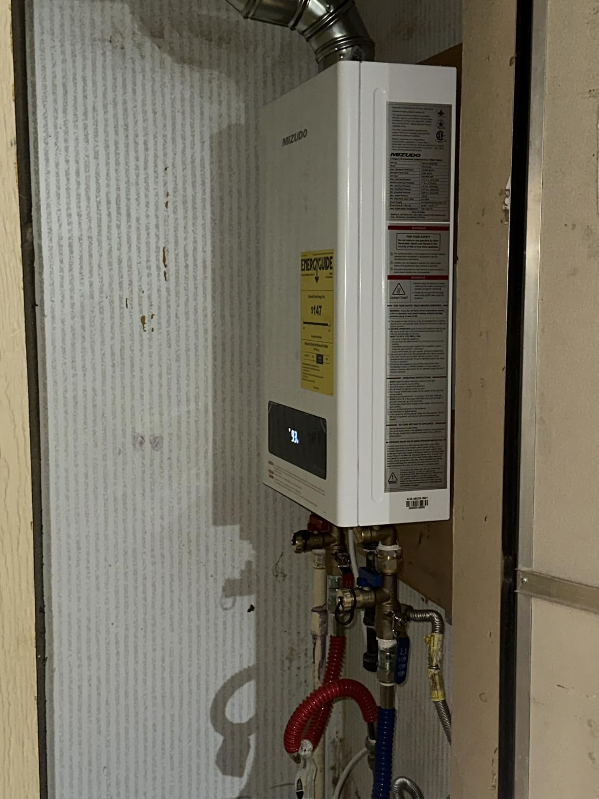 MIZUDO Natural Gas Tankless Water Heater, 199,000 BTU, Indoor Installation, Max 10.3 GPM, WiFi&APP Control, Non Condensing, High Efficiency for Large Families Residential Whole House customer photo 2