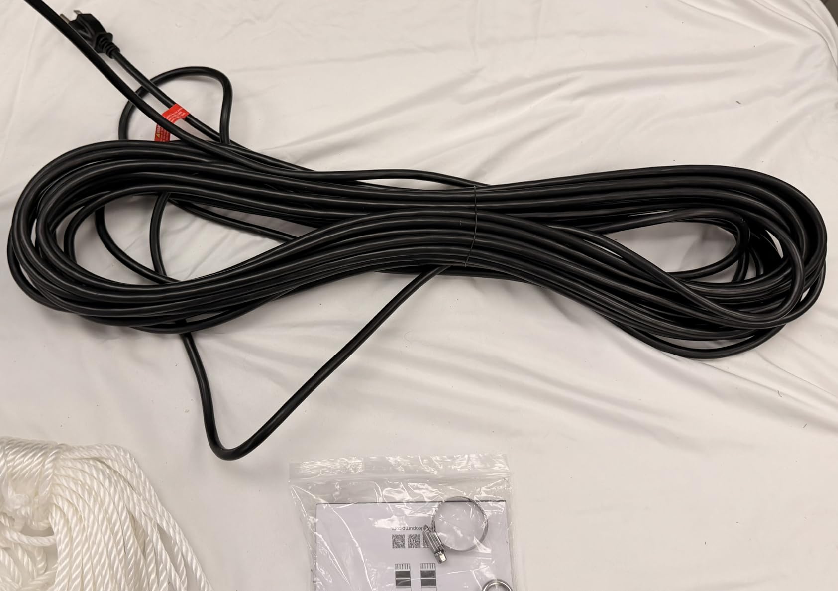 LEO 1.5HP Auto ON/OFF Deep Well Pump 170FT Head Deep Well Submersible Pump | 2200GPH Submersible Well Pump with 72FT Power Cord 115V, Stainless Steel, Shallow Well Pump for Home, Irrigation Low Noise customer photo 1