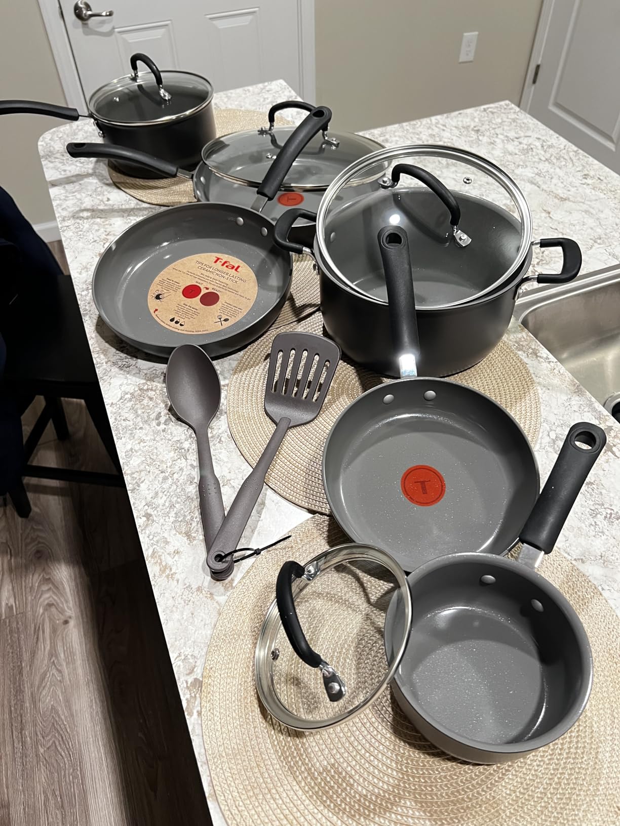 T-Fal Ultimate Hard Anodized 12-Piece Ceramic Nonstick Cookware Set, Oven Safe Up to 400°F, Ceramic Pots and Pans Set, Frying Pans, Saucepan, Stockpot, Cooking Utensils, Stone customer photo 2
