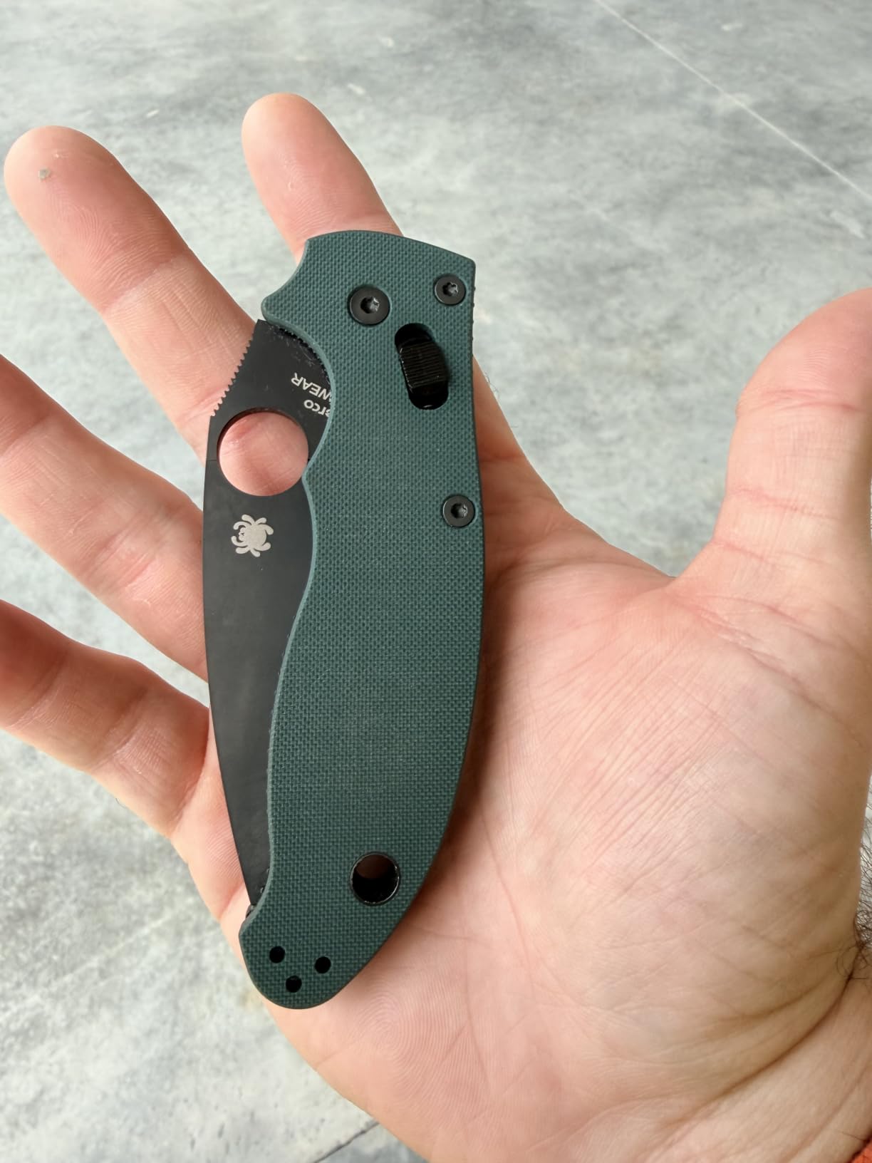 Spyderco Manix 2 Folding Pocket Knife - 3.37
