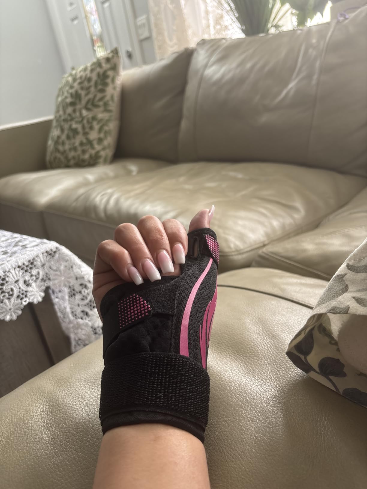 Thumb Support Brace | Upgraded Thumb Spica Splint Stabilizer Pain Relief Night Support for De Quervain's Tenosynovitis Trigger Finger Arthritis Sprains | Breathable Fabric customer photo 1