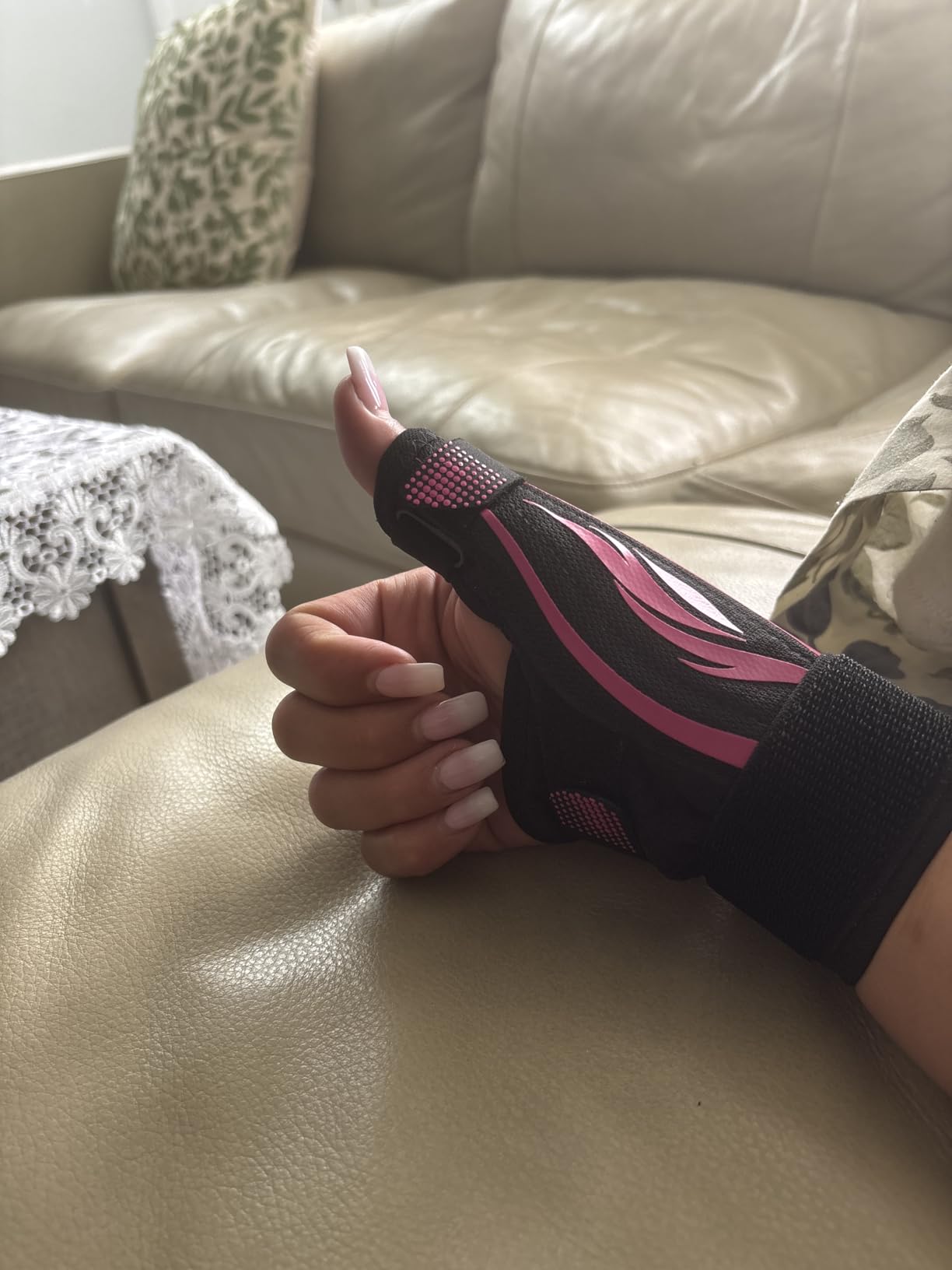 Thumb Support Brace | Upgraded Thumb Spica Splint Stabilizer Pain Relief Night Support for De Quervain's Tenosynovitis Trigger Finger Arthritis Sprains | Breathable Fabric customer photo 2