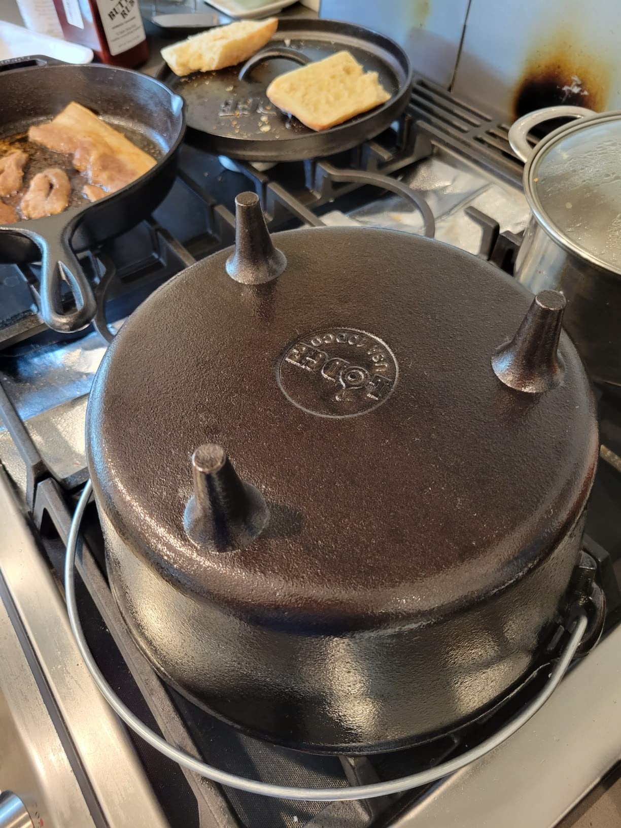 Lodge Pre-Seasoned Cast Iron Deep Camp Dutch Oven with Lid, 8 Quart | Dual Handles & Steel Handle with Strong Lid for Heavy-Duty Camping Cookware, Outdoor Use & Campfire Cooking customer photo 2