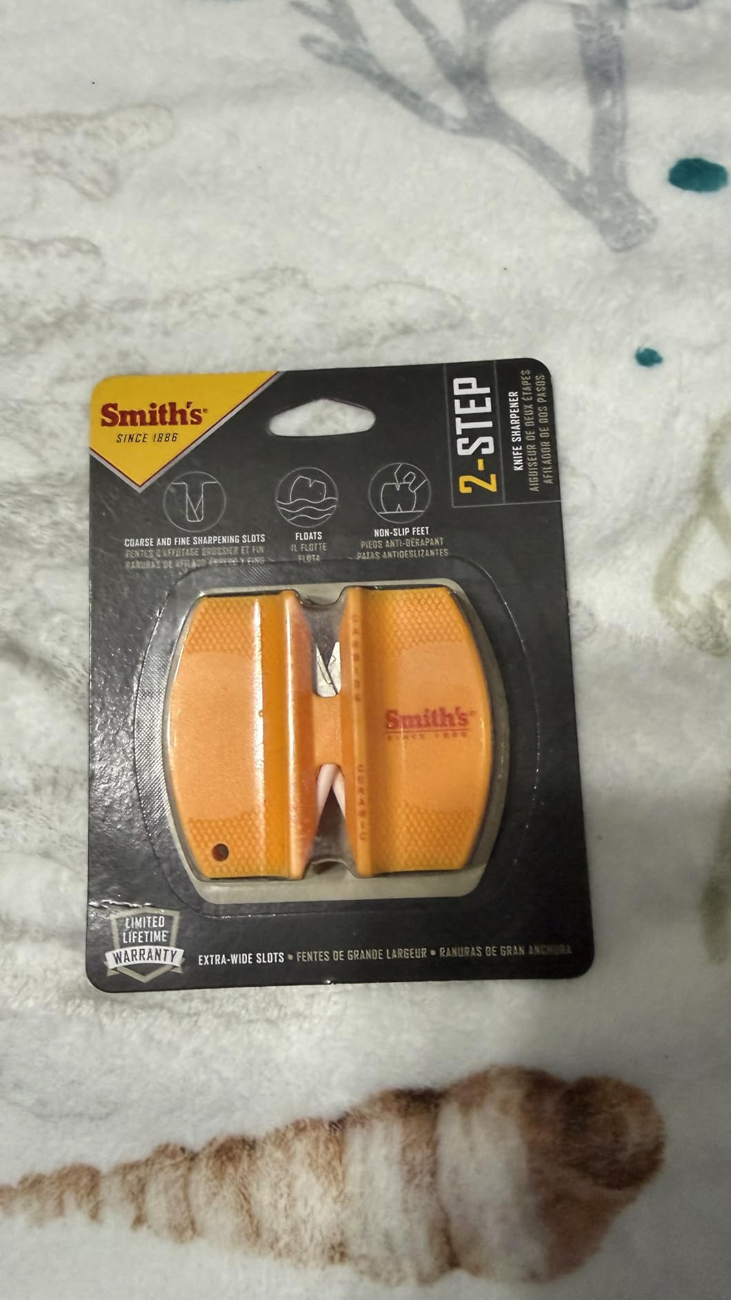 Smith's CCKS 2-Step Knife Sharpener - 2-Step Preset Coarse & Fine Slots - Outdoor Handheld Knife Sharpener - Fishing, Hunting, Fillet, Pocket Knives customer photo 1