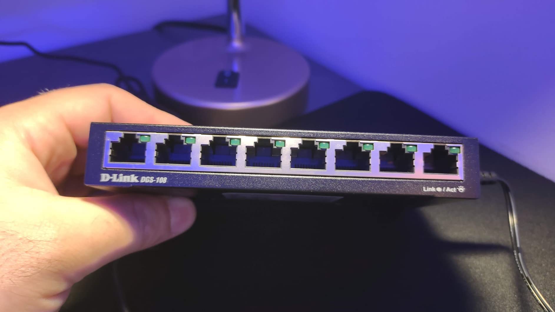 D-Link DGS-108 8 Port Gigabit Ethernet Switch Unmanaged, Network Splitter, Silent Fanless, Network Hub, Sturdy Metal with Shielded Ports, Compact Desktop/Wall Mount, QoS, Energy Saving, Plug and Play customer photo 1
