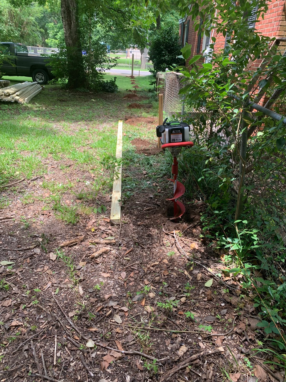 EARTHQUAKE E43 1-Person Earth Auger Powerhead with 43cc 2-Cycle Viper Engine customer photo 2