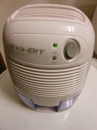 Eva-Dry EDV-1100 Whisper-quiet 16 OZ Dehumidifier with Auto Shut Off and Restart for small spaces in your Home, RV, Automobile, and Storage up to 122 sq. ft customer photo 2