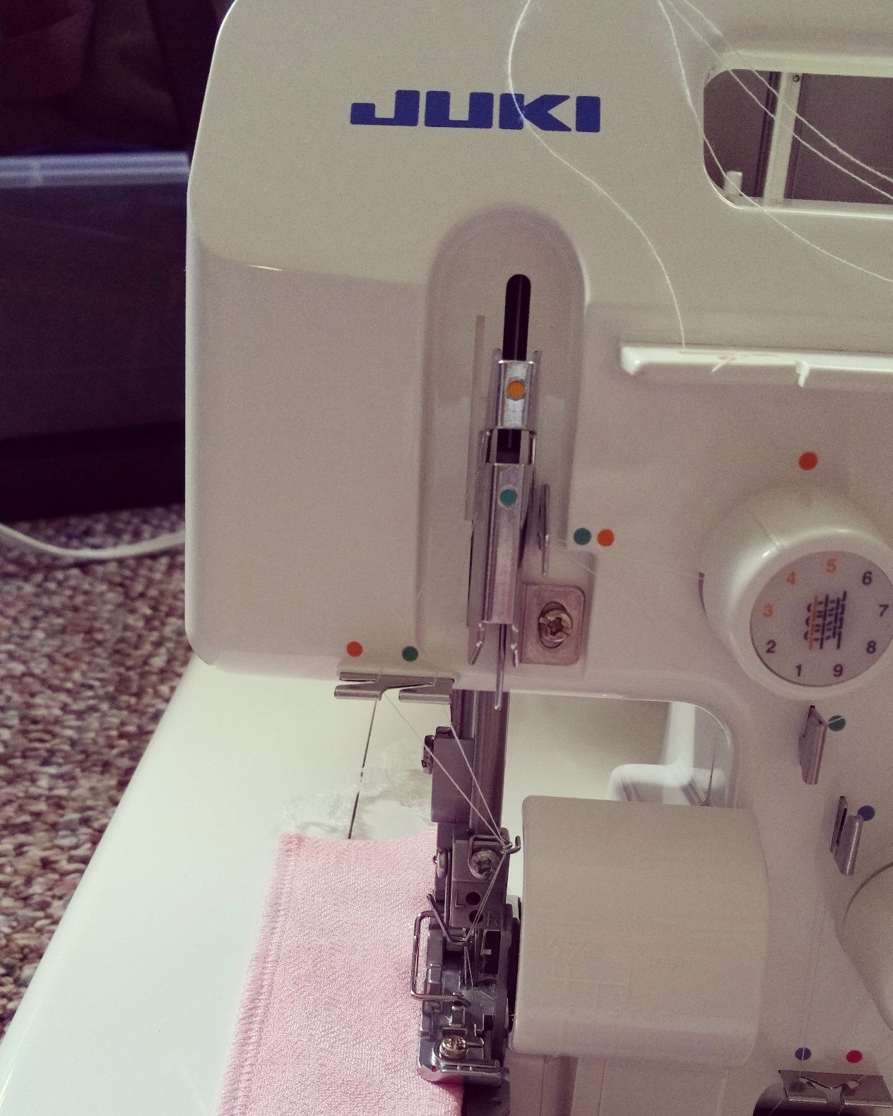 JUKI MO644D Portable Serger, 2/3/4 Thread, Differential Feed, Built-in Rolled Hem, White customer photo 1