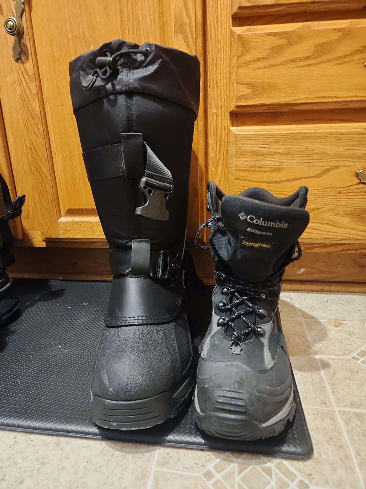 Baffin Impact Men's Boots - Mid-calf Height for Extreme Cold Weather, Snow and Ice-covered Environments, Snowshoe Compatible customer photo 1