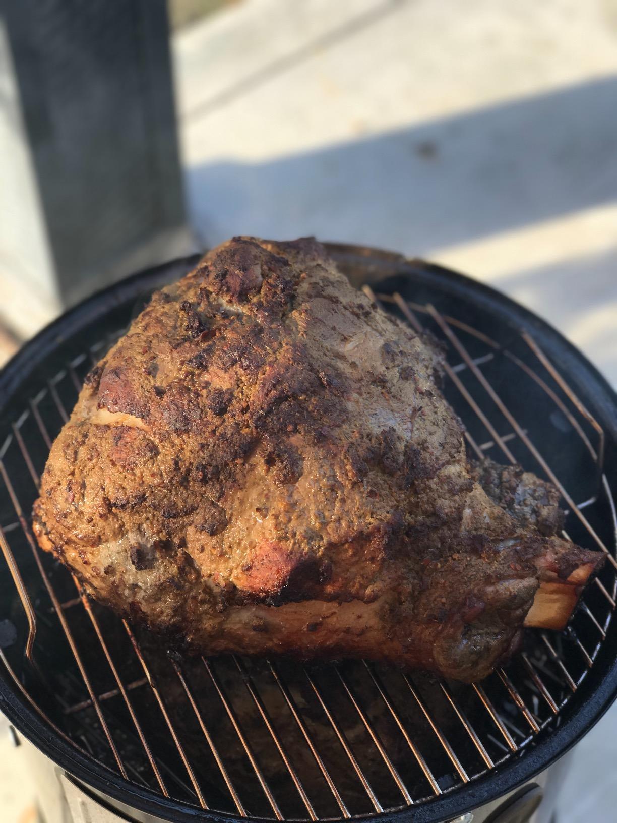 Weber Smokey Mountain Cooker Smoker, 18-inch Charcoal Smoker customer photo 1