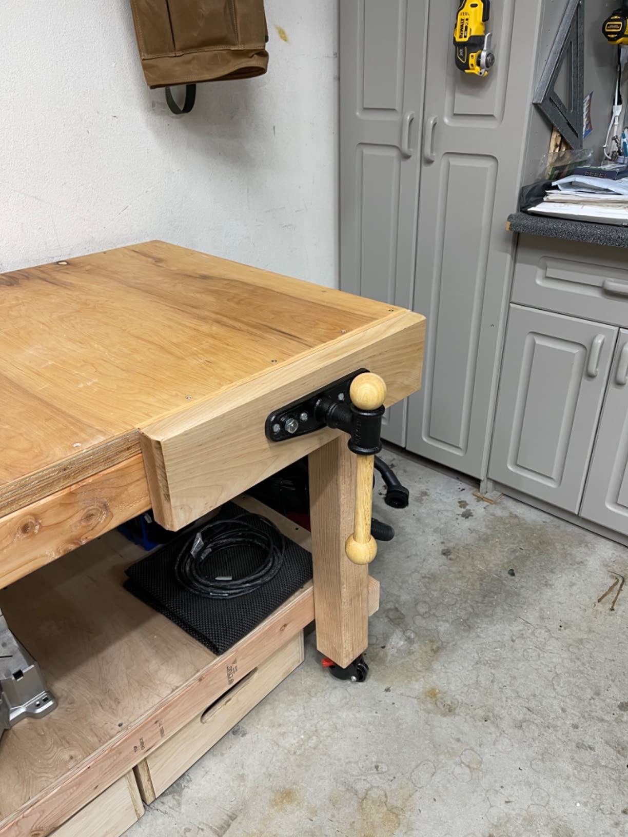 Rockler Quick Release Front Vise - 9