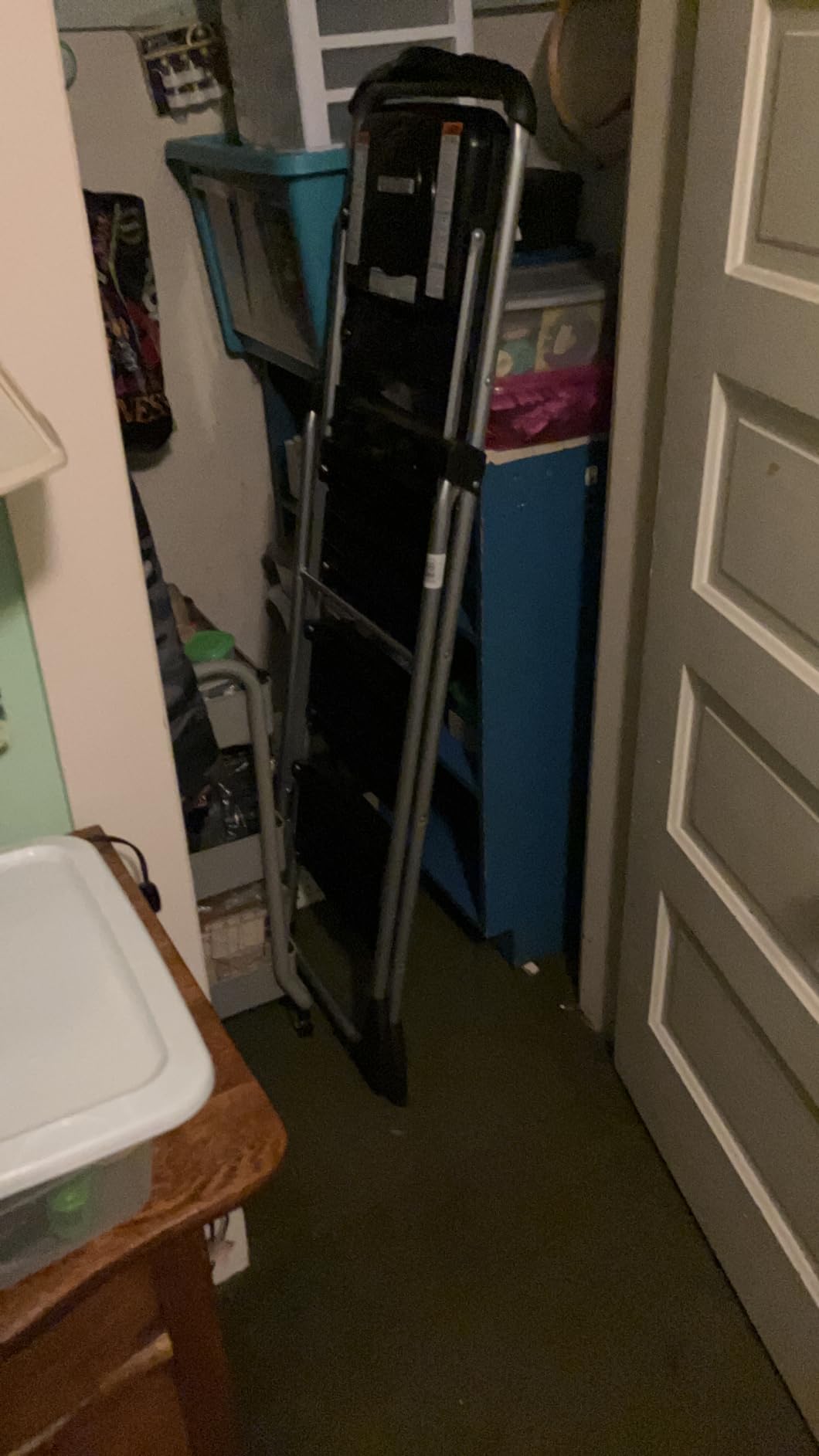 Cosco Max Steel Work Platform, Easy Fold One-Hand Lock, Convenient Project Trays, Stable & Secure, ANSI Rated 225 lbs, 10 Year Warranty customer photo 2