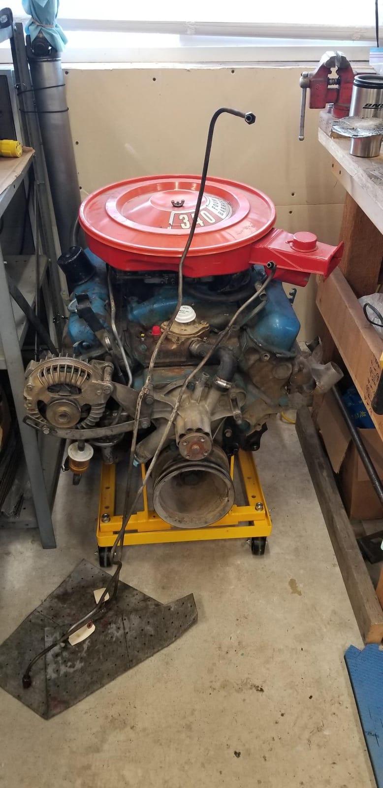 Performance Tool W41037 Rolling Engine Stand with Straps for Vehicle Maintenance, Yellow, 750-lb Capacity customer photo 1