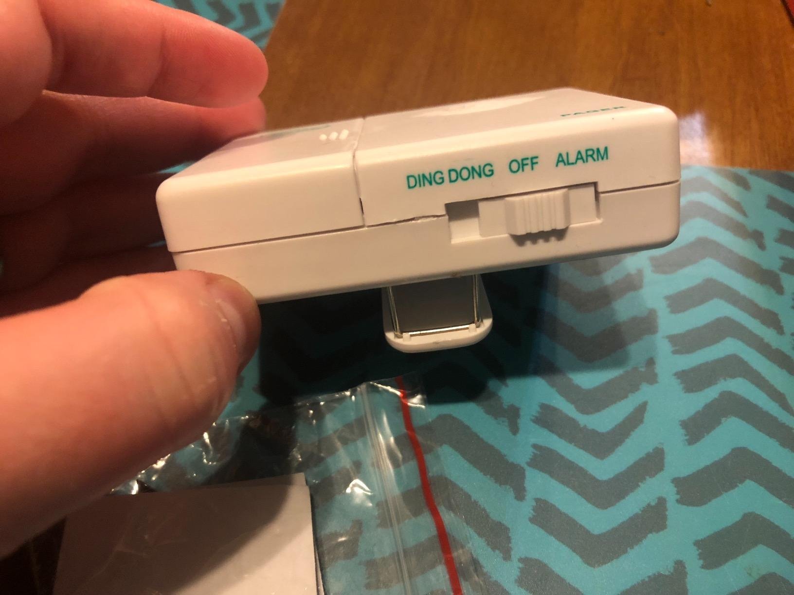 Smart Caregiver Pager System with 2 Call Buttons for Elderly Assistance customer photo 2