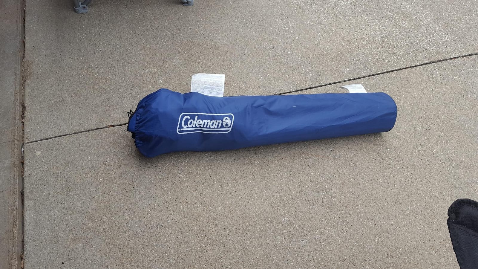 Coleman Portable Camping Chair with 4-Can Cooler, Cushioned Seat & Back with Side Pockets & Cup Holder, Carry Bag Included customer photo 1