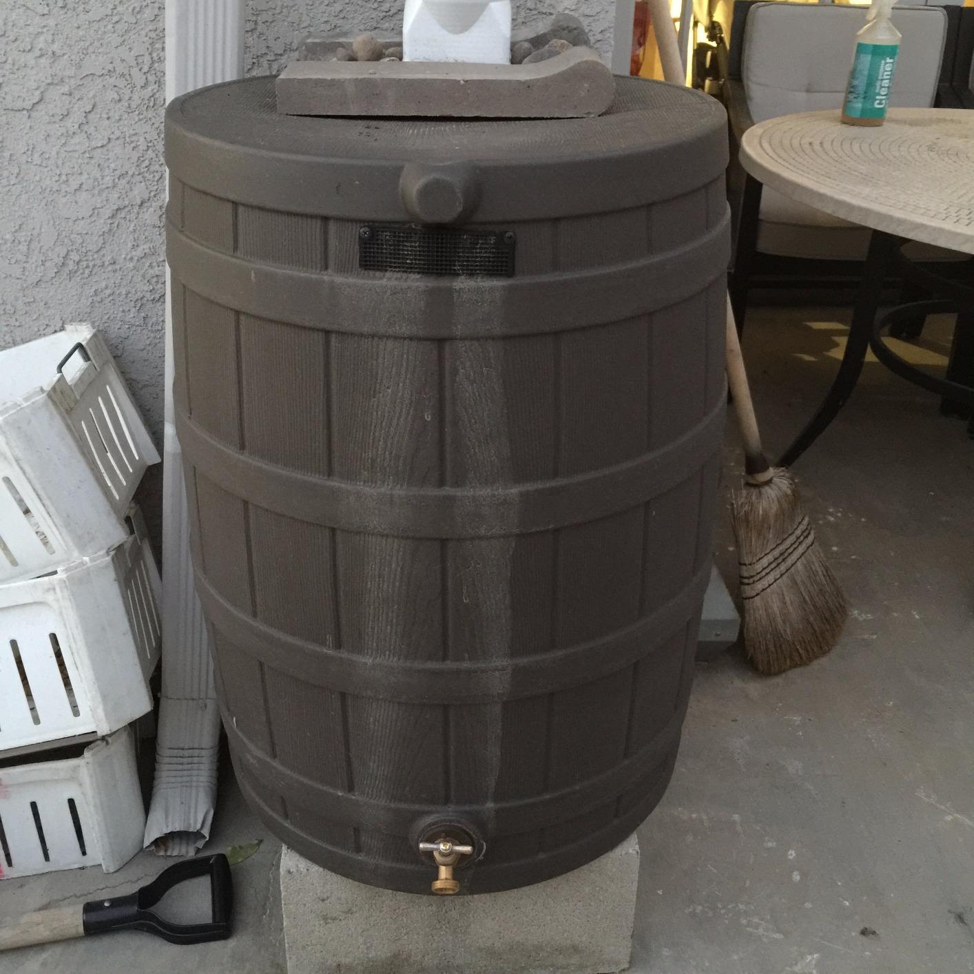 Good Ideas Rain Wizard Water Collection Barrel, 50 Gallon, Oak | Faux Wood Design - Plastic Outdoor Home Rain Barrel, Rainwater Storage Collector with Metal Spigot and Flat Back customer photo 2