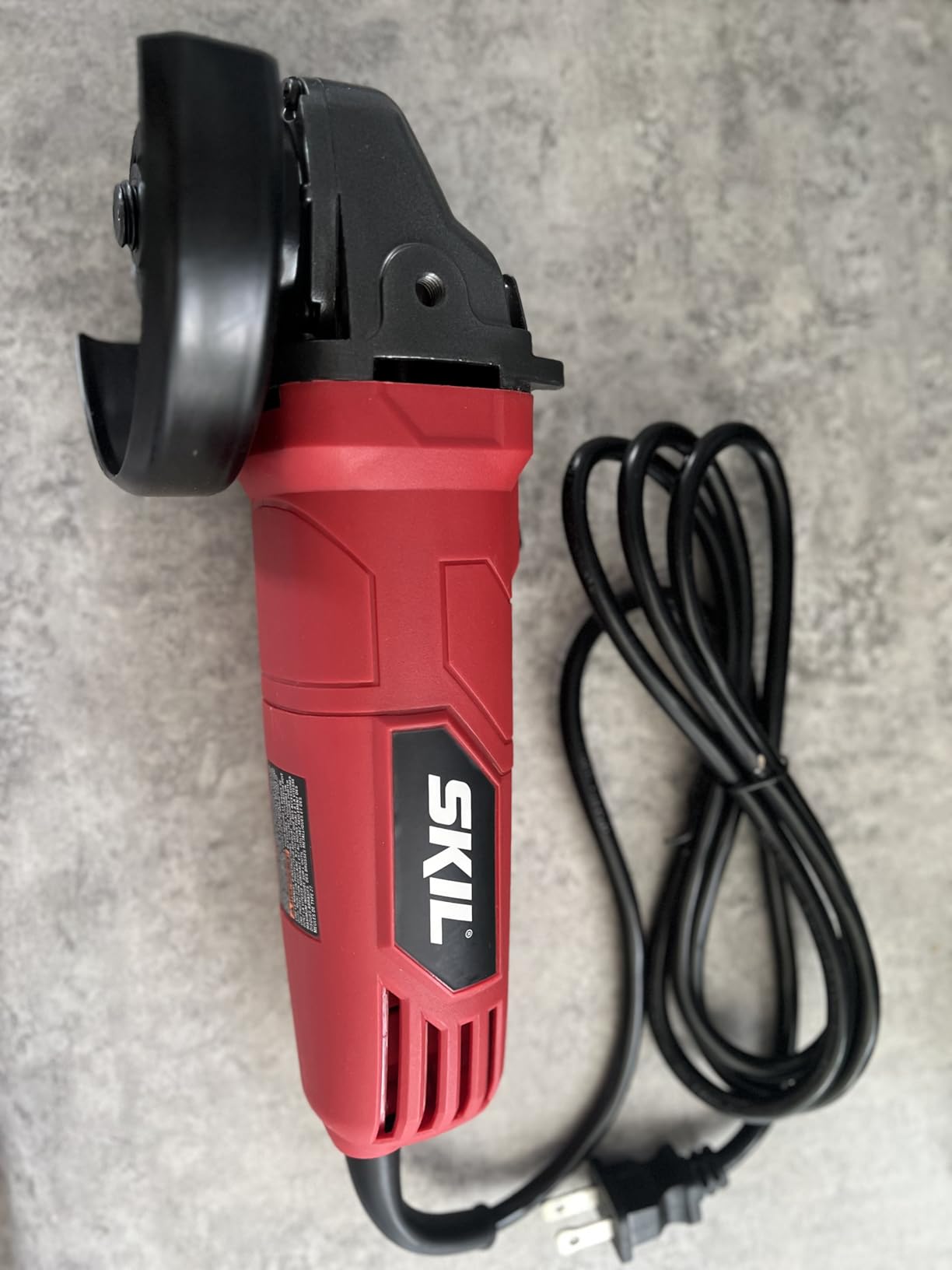 SKIL 6 Amp 4-1/2-Inch Corded Angle Grinder - 9295-01 customer photo 2