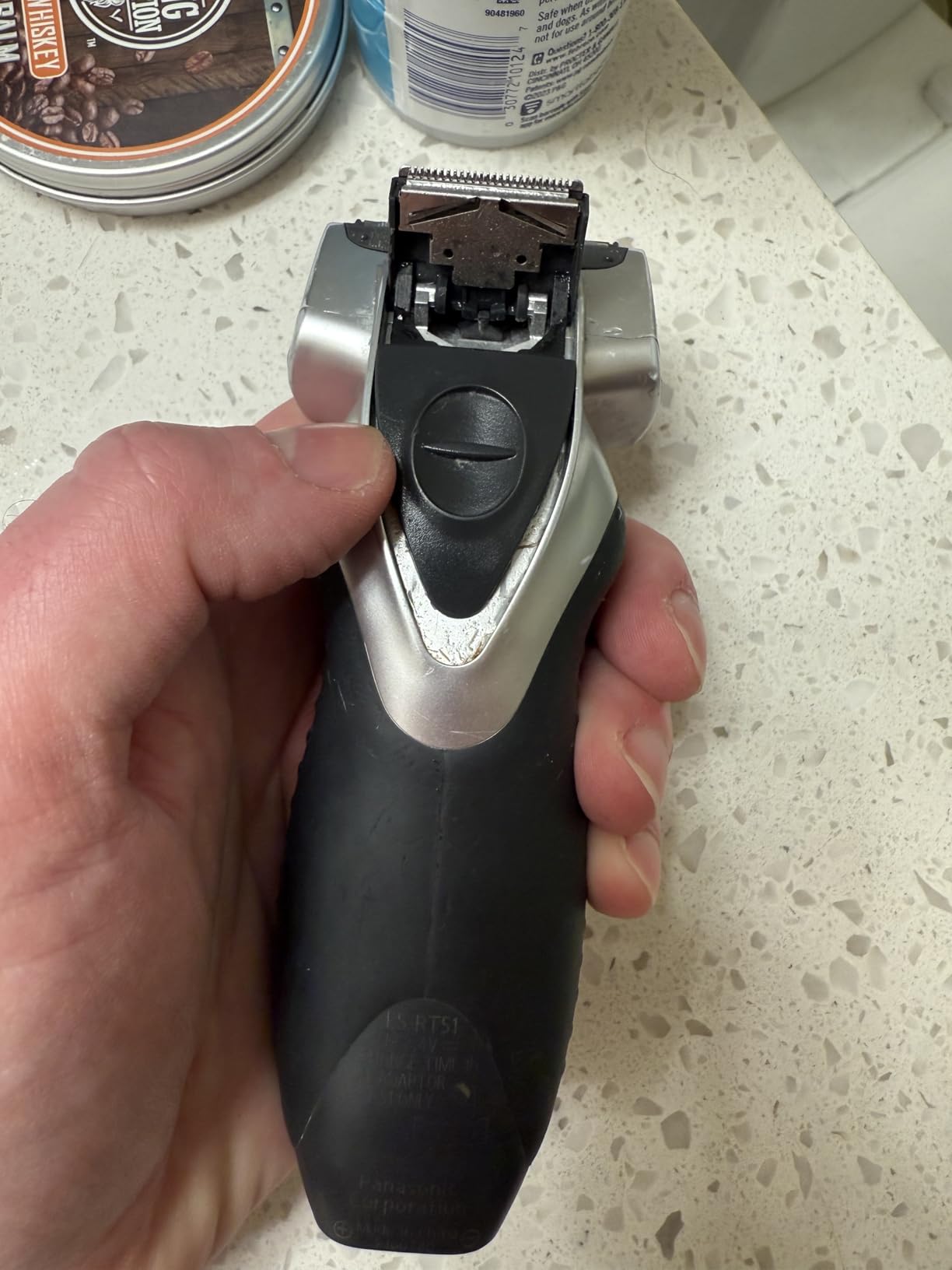 Panasonic ES-RT51-S Arc3 Wet/Dry 3-Blade Pivoting Head Built-in Pop-up Trimmer Cordless Electric Razor for Smooth and Comfortable Shave Travel Pouch Included customer photo 1