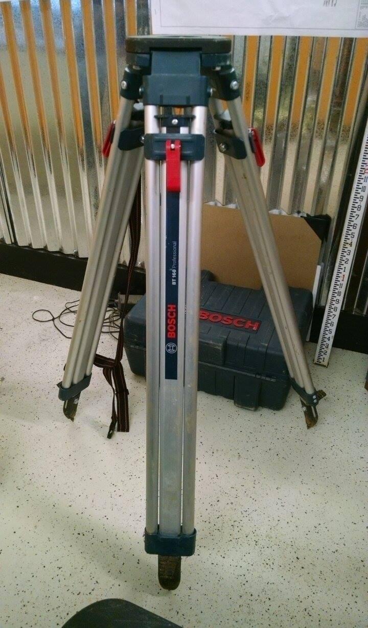 BOSCH BT160 63 in. Aluminum Contractor's Tripod customer photo 1