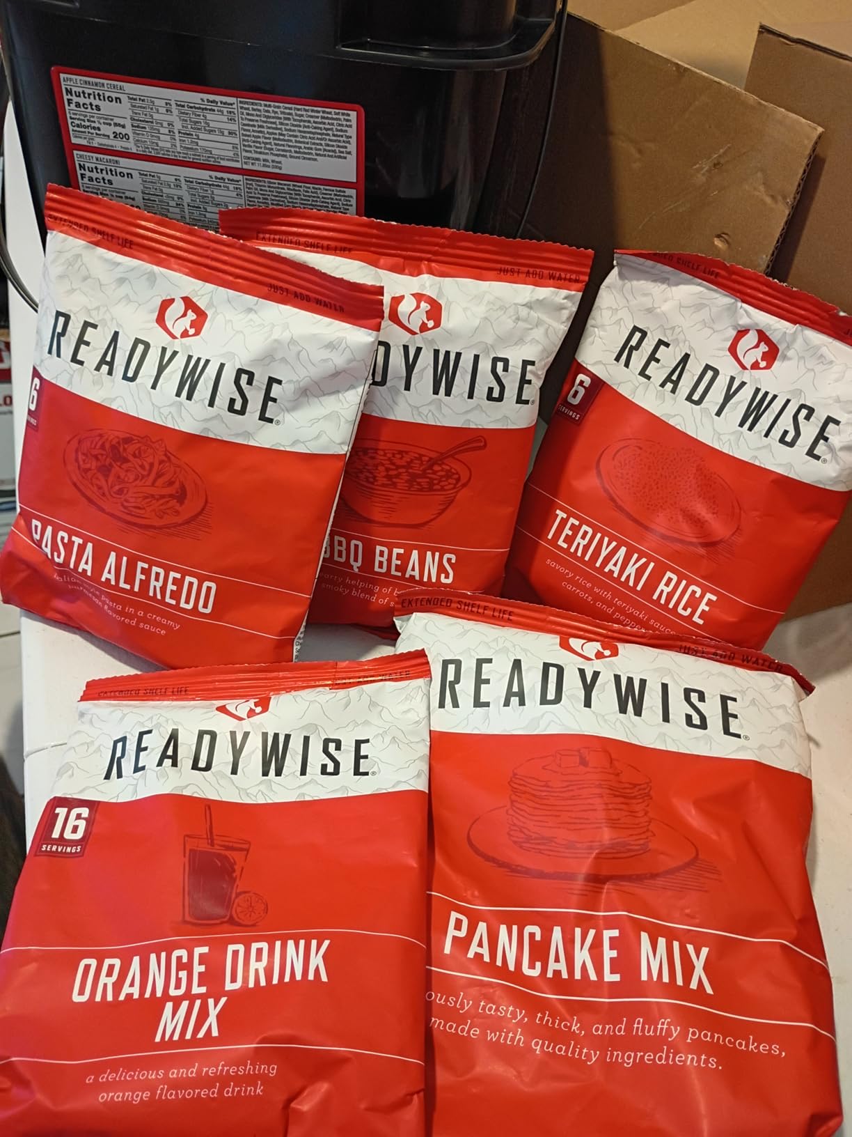 READYWISE Emergency Survival Food Supply Favorite Sample Bucket 120 Serving customer photo 1